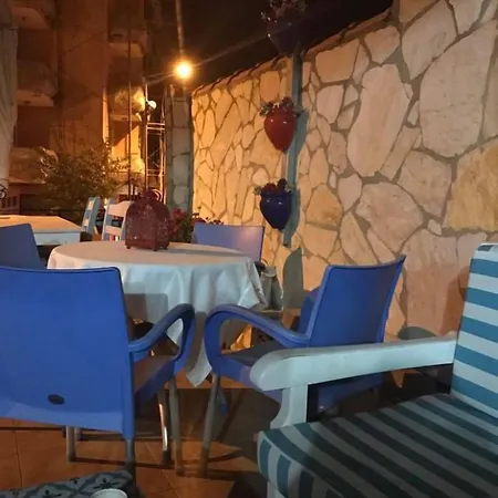 Guest house Gallipoli Konukevi *